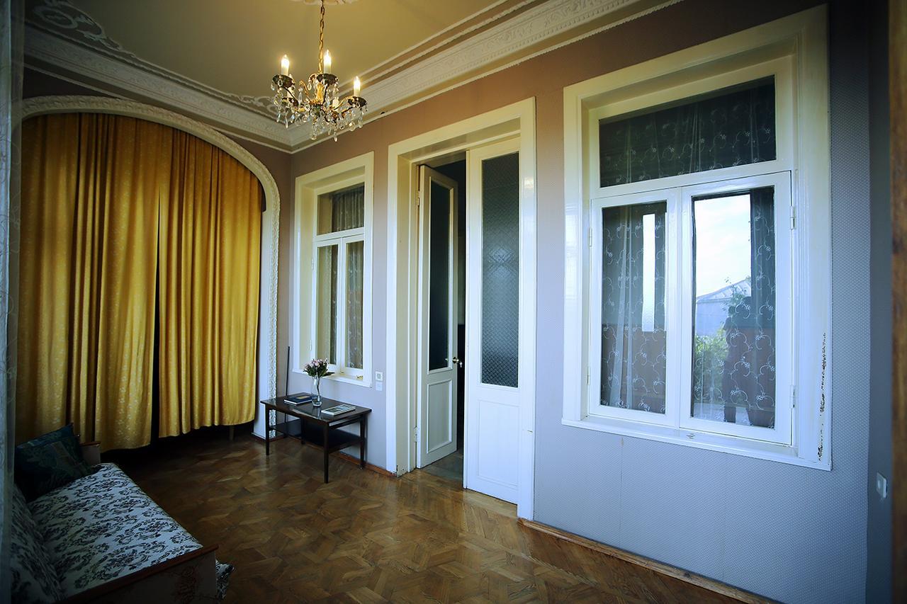 Guest House Old Kutaissi Exterior foto