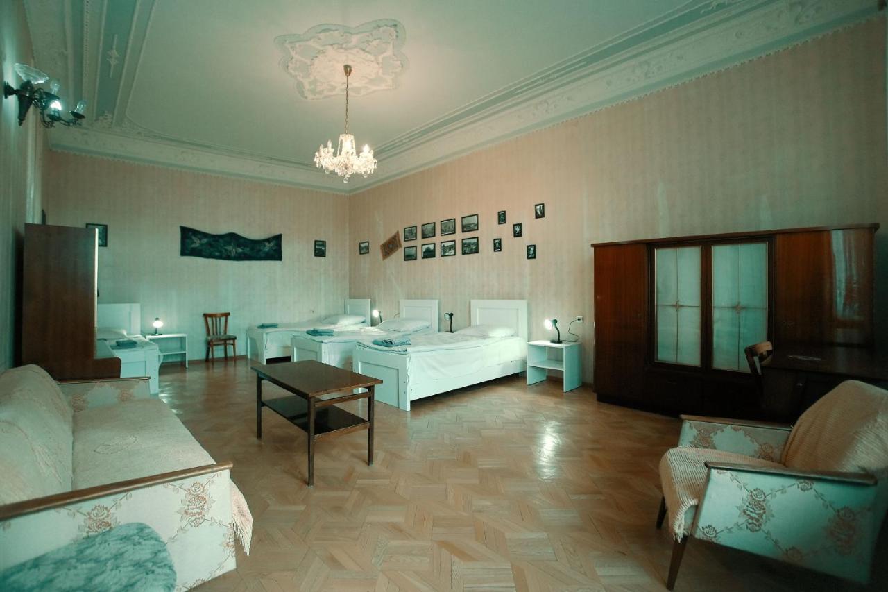 Guest House Old Kutaissi Exterior foto