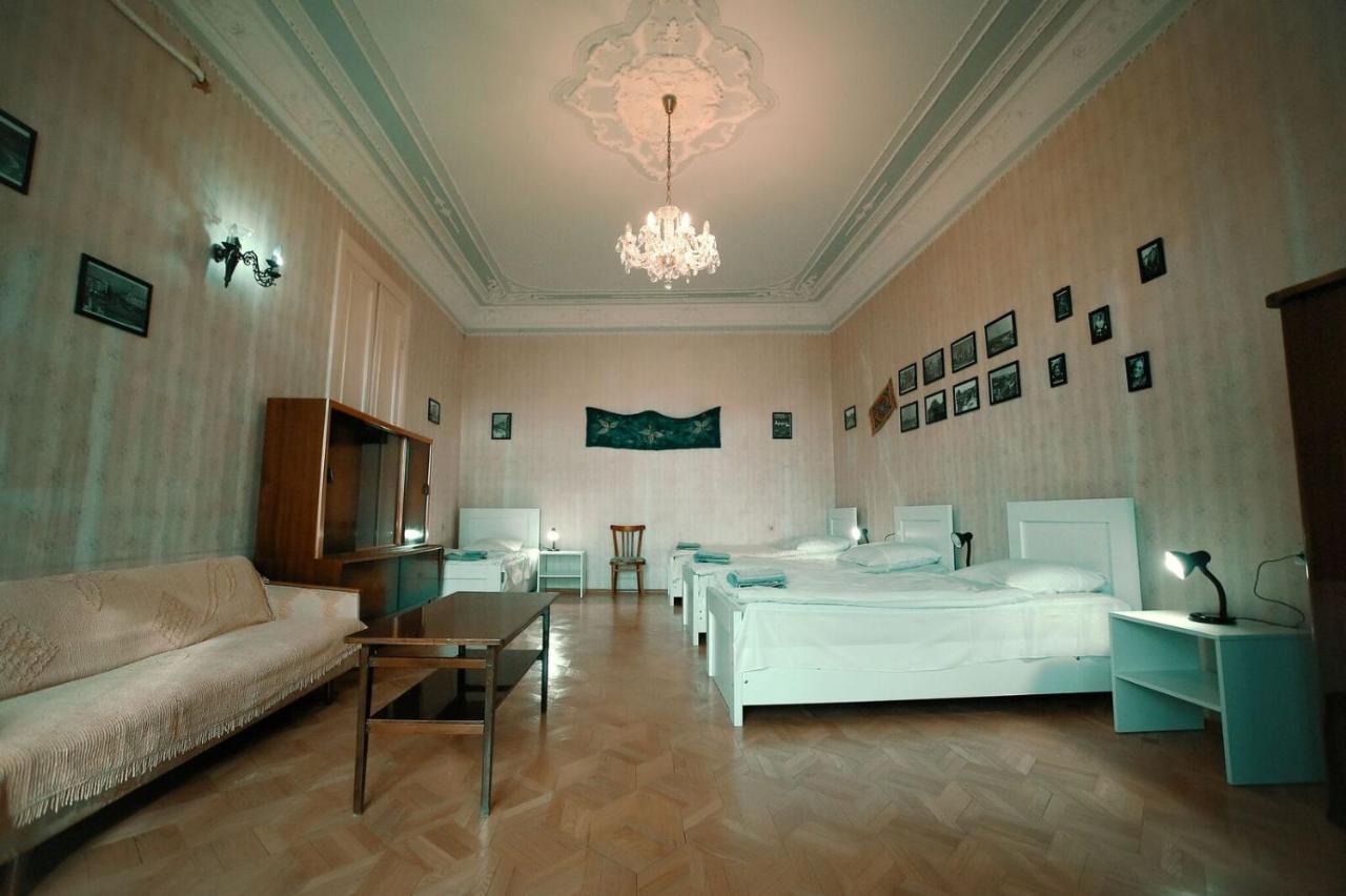 Guest House Old Kutaissi Exterior foto