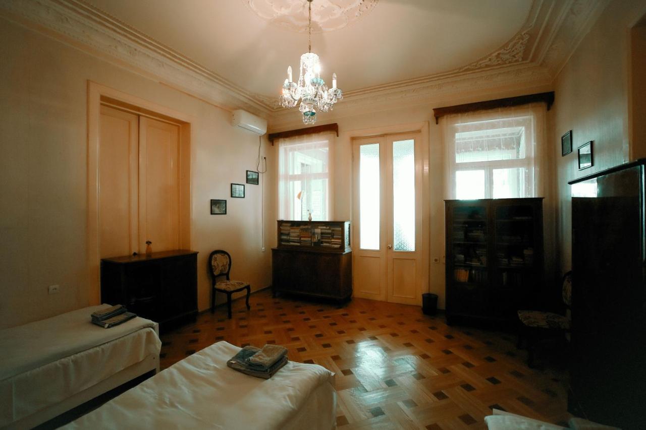 Guest House Old Kutaissi Exterior foto